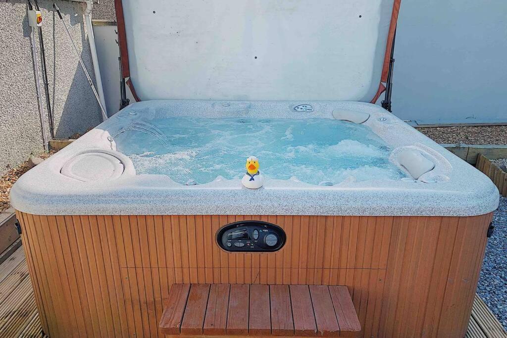 Highland Hottub Retreat, On Nc500 Villa อินเวอร์เนส ภายนอก รูปภาพ
